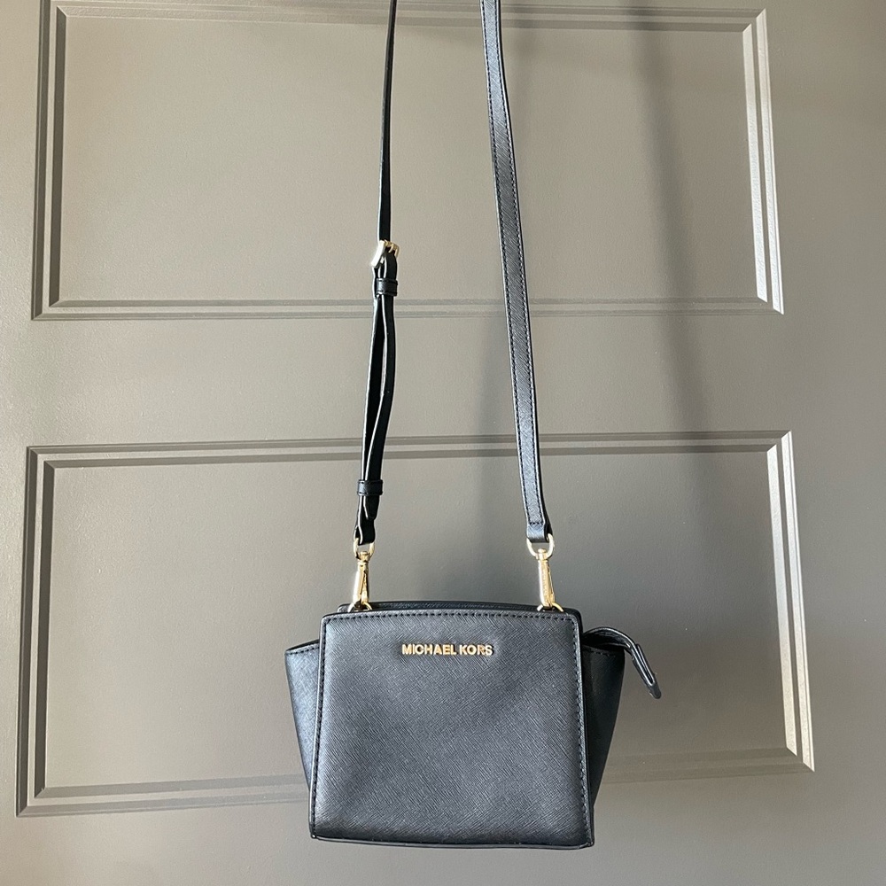 Michael Kors crossbody